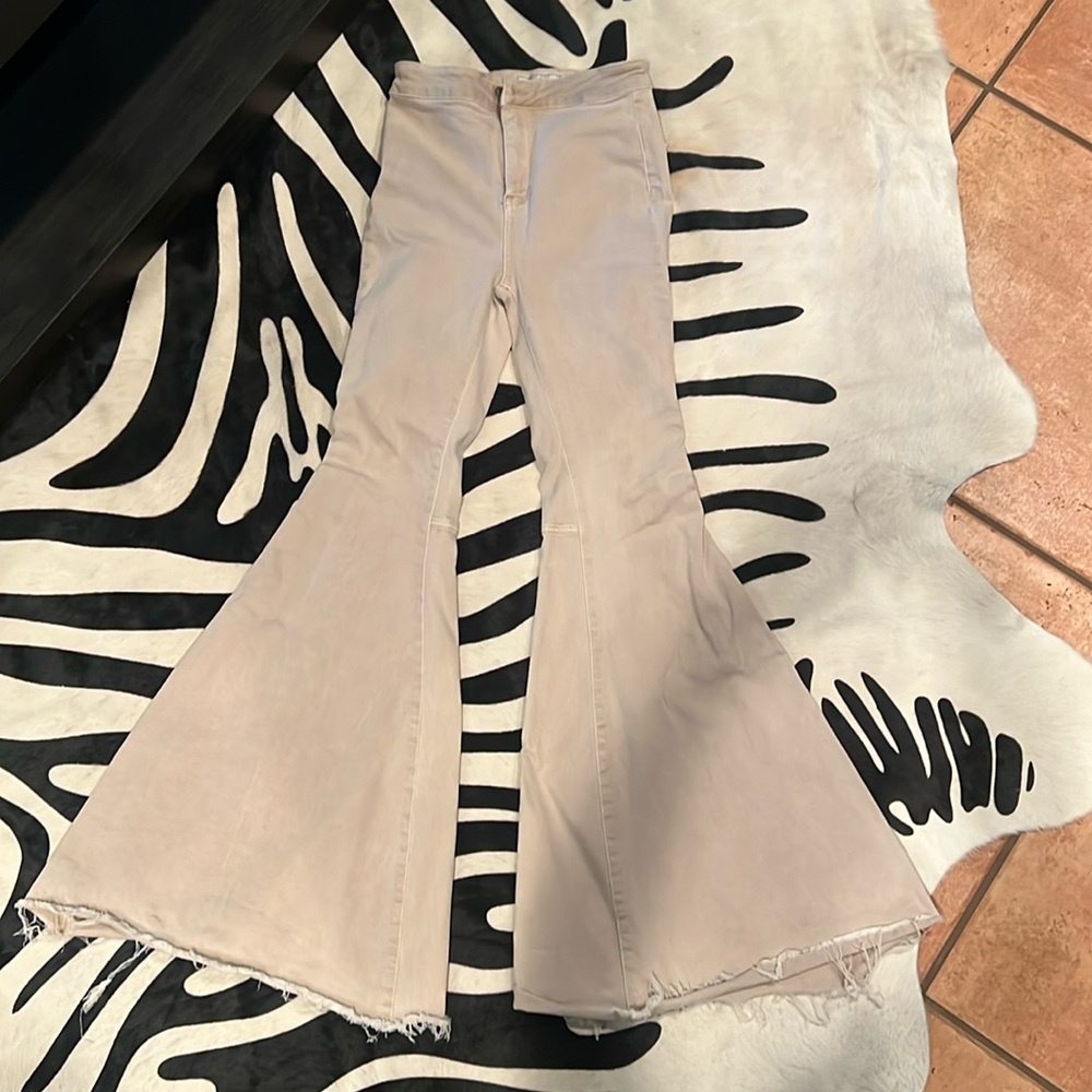Free People Bell Bottom Jeans Size 26R